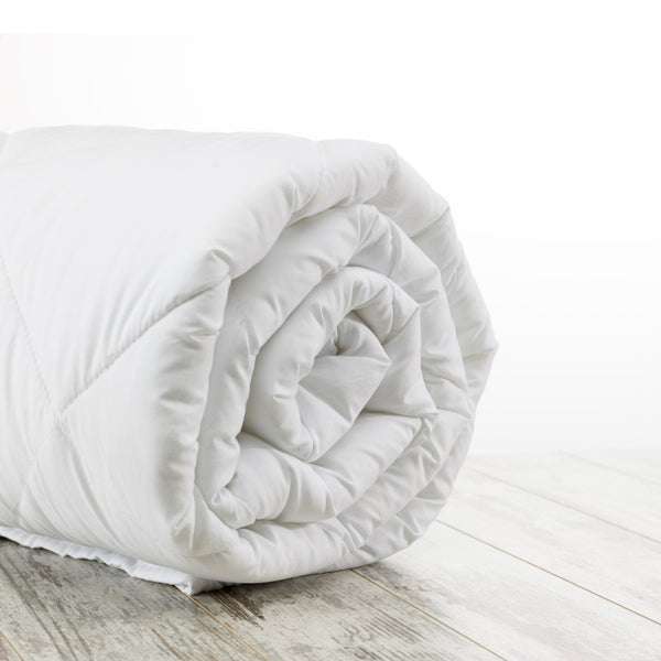 Couette chaude couleur 450 gr/m² - 100% Microfibre - Oeko Tex® - À partir de 10,00€ H.T /pc