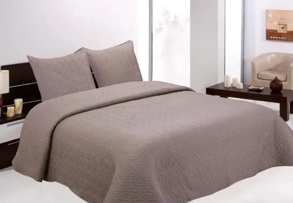 Colis de 3 Boutis Matelassés Couvre Lits Brodé Uni 2 Places - 230 x 250 cm + 2 Taies d'oreiller 60 x 60 cm